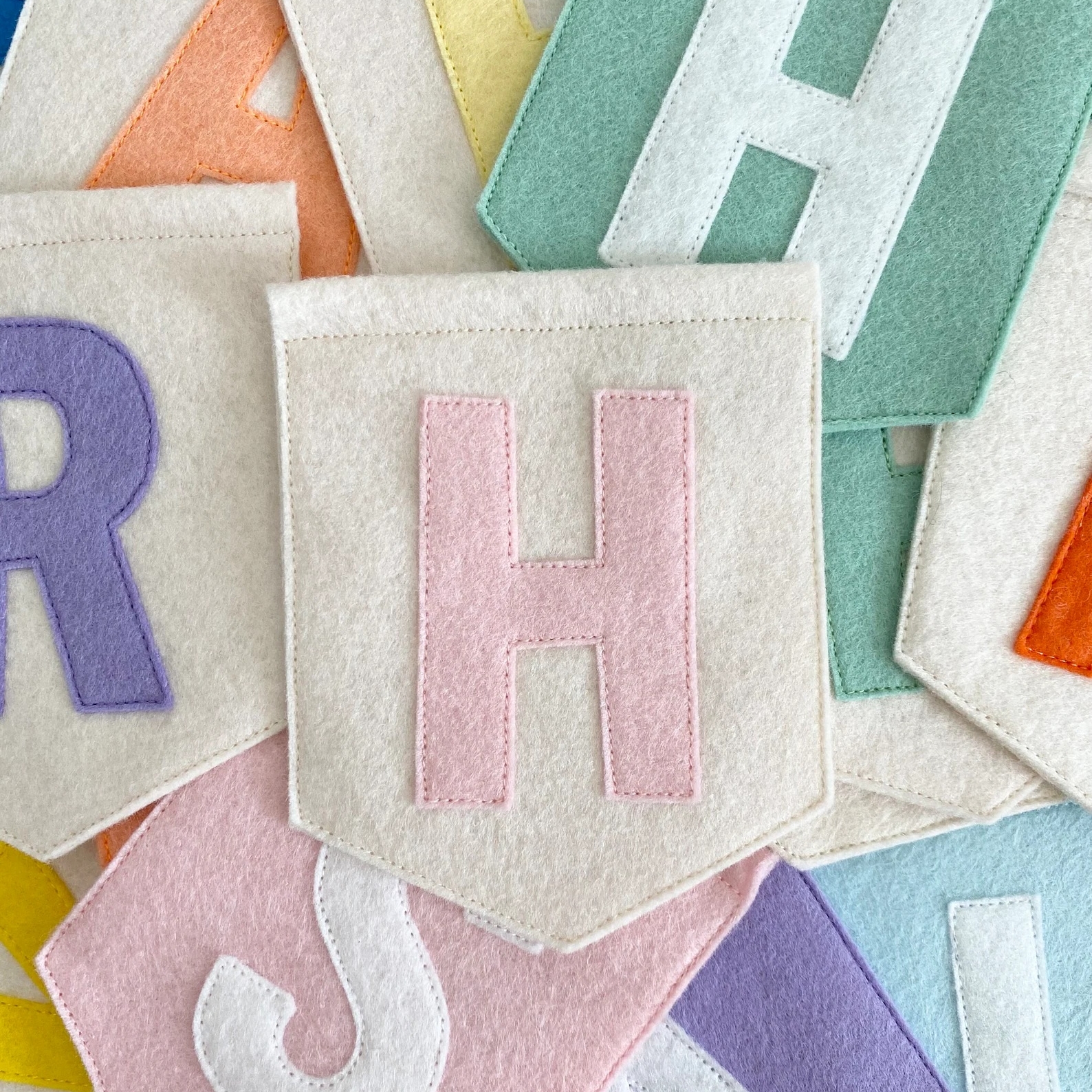 Personalized Felt Letter Banne - Baby Nursery Garland avis et prix