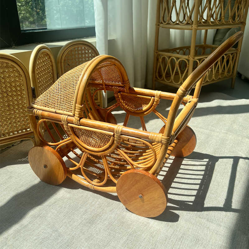 Woven Rattan Baby Stroller Vin - Baby Nursery Vintage avis et prix
