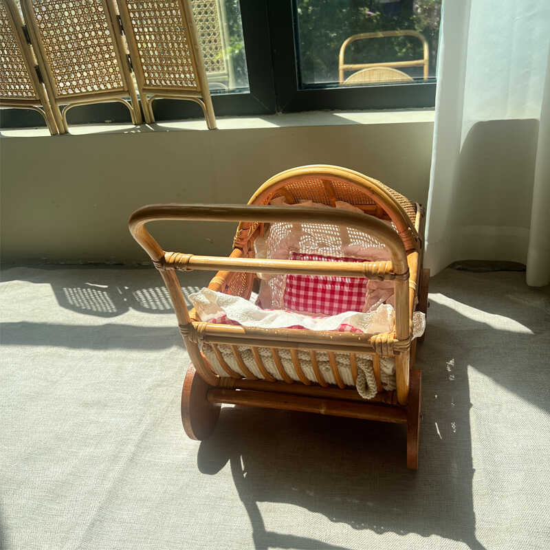 Woven Rattan Baby Stroller Vin - Baby Nursery Vintage avis et prix